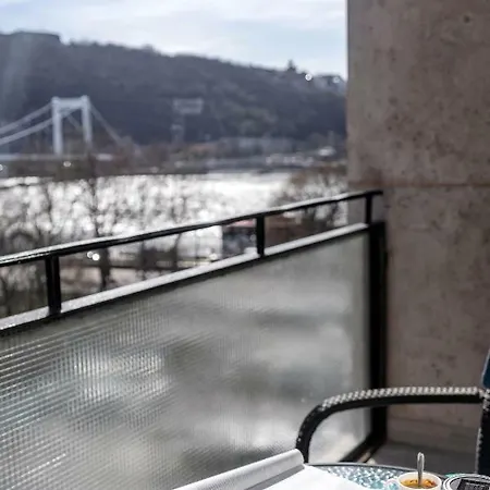 Appartamento Wolf With The View City Center *